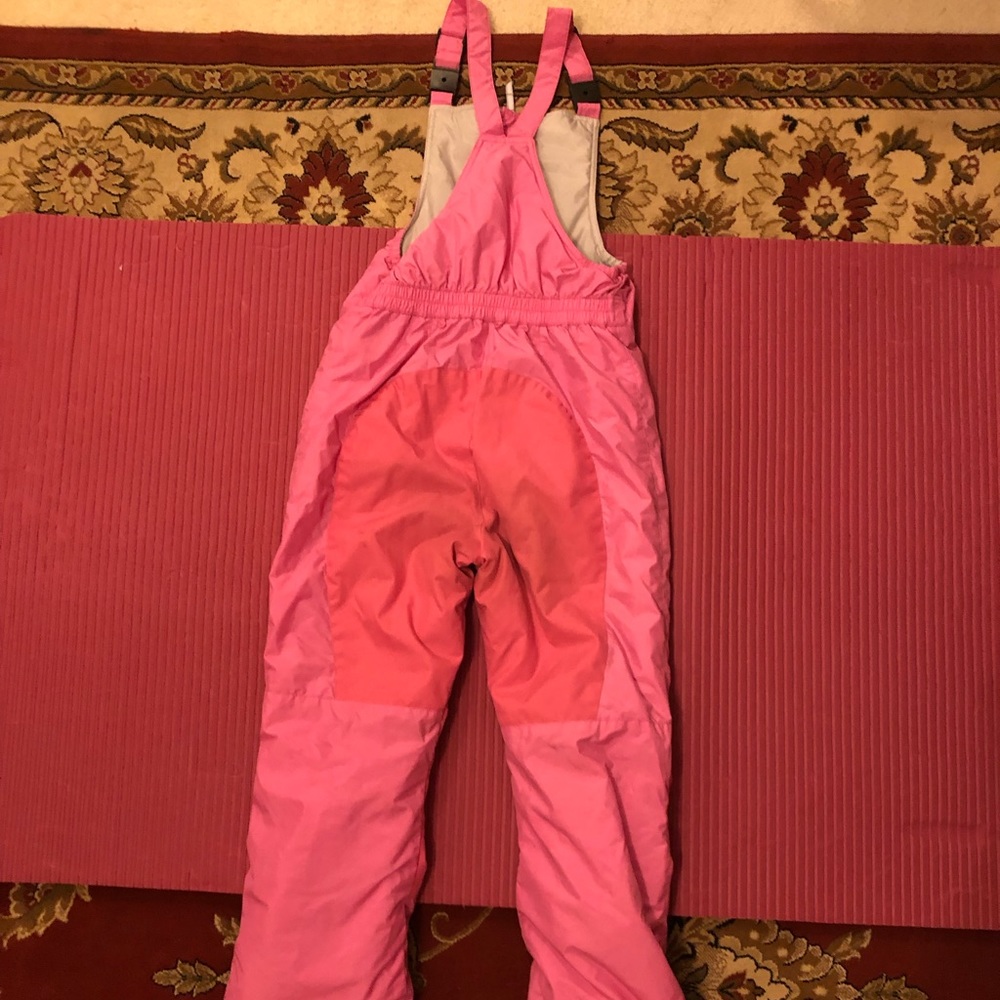 This item is designed to grow as your child gets taller.